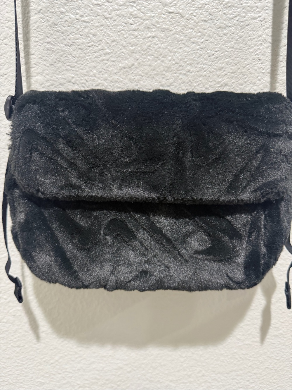 Nike Black Faux Fur Crossbody Bag